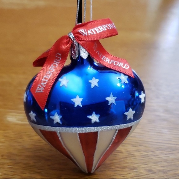 Waterford Holiday Heirloom Stars and Stripes Heart Ornament New OS Without tags - Picture 2 of 2